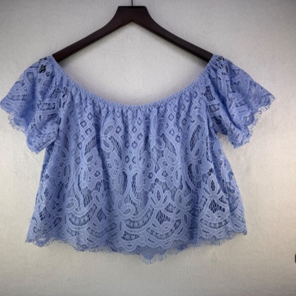 Express Light Blue Lace Crop Top - Picture 2 of 7